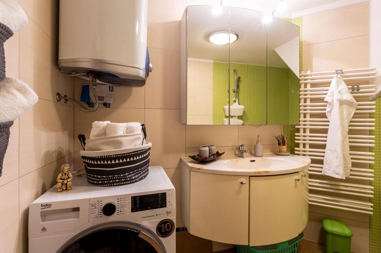 Apartman Ember Pula Ngoại thất bức ảnh